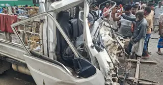কিশোরগঞ্জে যাত্রীবাহী বাস-পিকআপ সংঘর্ষে নিহত ৩